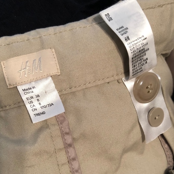 H&M Double-Breasted Safari Cargo Khaki Skirt - Picture 4 of 5